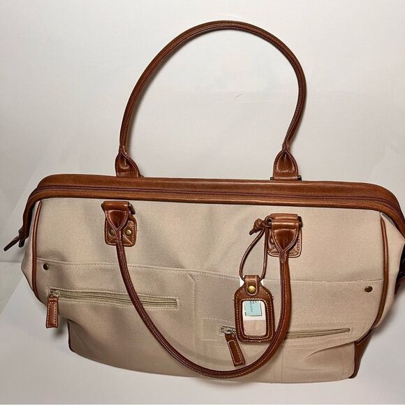 Frankie & Johnnie Brass Feet Weekender Bag  | - Picture 2 of 9